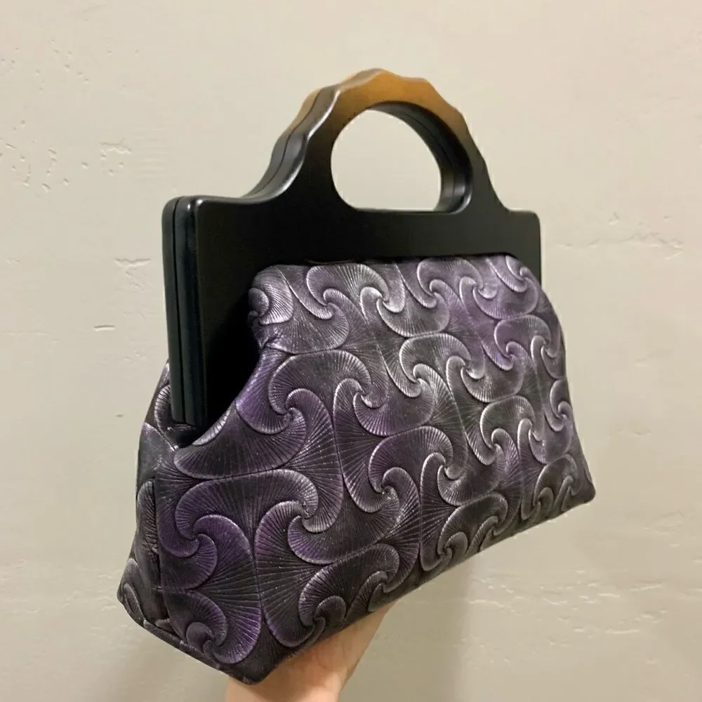 Handmade Genuine Embossed Leather Gradient Metallic Wooden Frame Bag/Crossbody